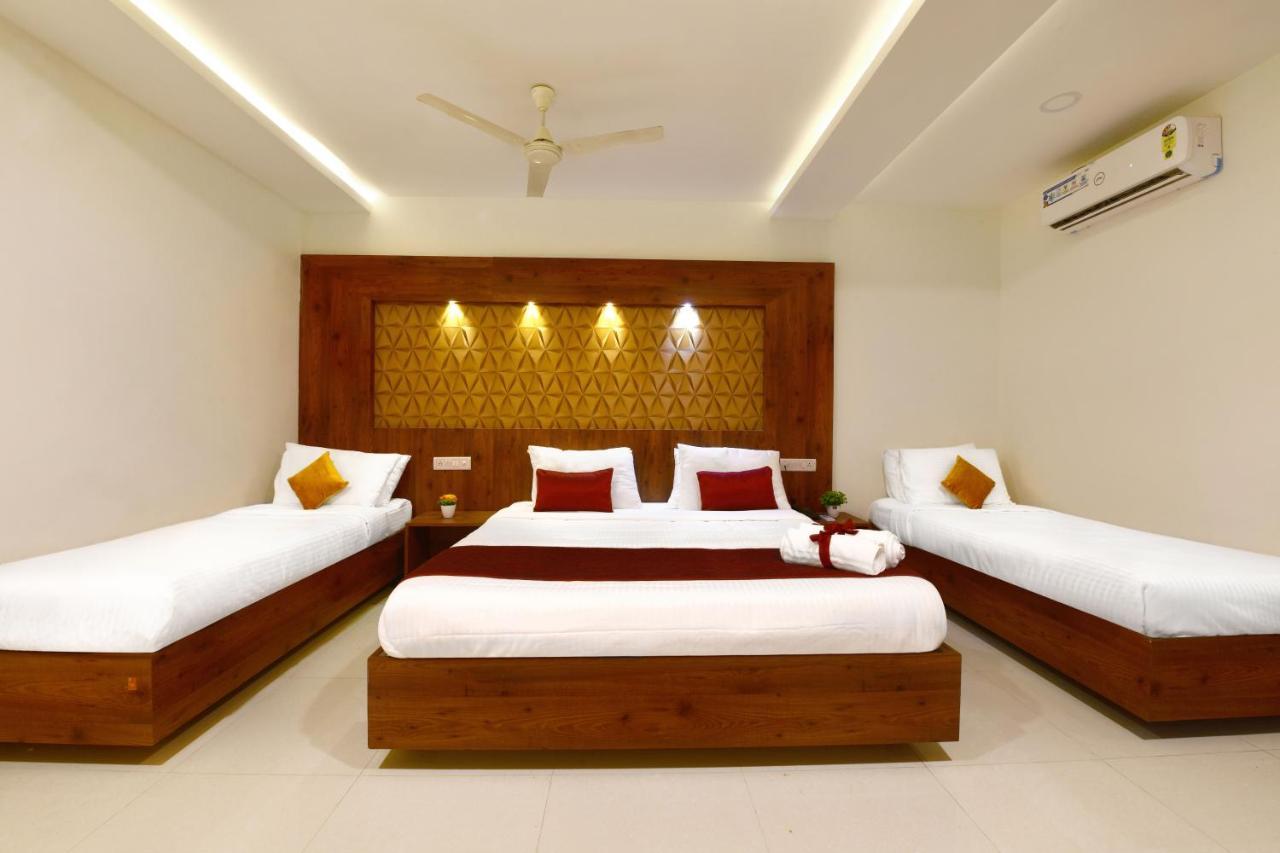 Hotel Bv Colours By Rivido, Begur Main Road Bangalore Eksteriør billede